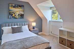 Host Stay Danford Court