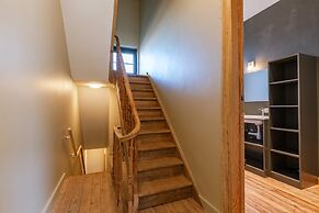 House Tilo Charming Holiday Home in Ypres for 8 Guests History Nature