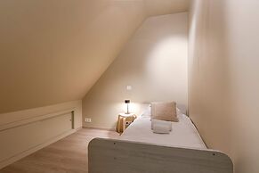 House Tilo Charming Holiday Home in Ypres for 8 Guests History Nature