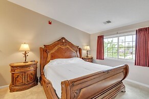 3rd Floor Front Side Penthouse Suite - 302 by Grand Wood Suites