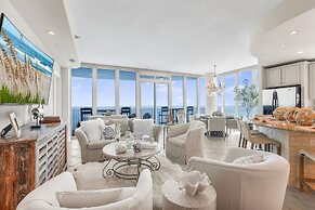 Lagoon Tower 1301 3 Bedroom Condo