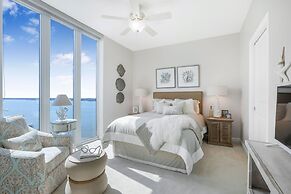 Lagoon Tower 1301 3 Bedroom Condo