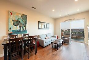 Fully Equipped 2BR Condo w/ Private Hot Tub & Views Newpark Terrace 57