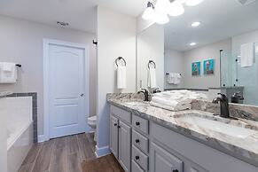 Phoenix Gulf Towers 2704 4 Bedroom Condo