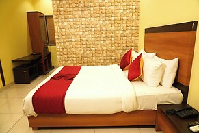 Sri Brundavan Grand Inn