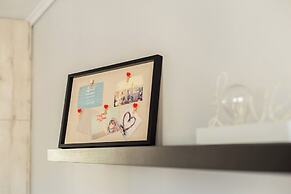 Modiano Studios  Center-Your Urban Stay