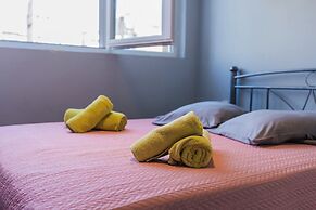 Modiano Studios  Center-Your Urban Stay