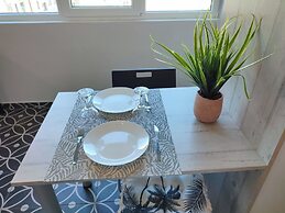 Modiano Studios  Center-Your Urban Stay