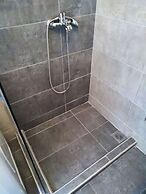 Modiano Studios  Center-Your Urban Stay