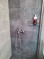 Modiano Studios  Center-Your Urban Stay