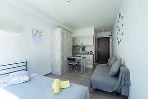 Modiano Studios  Center-Your Urban Stay