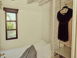 Splendid Cabin in Camping Resort