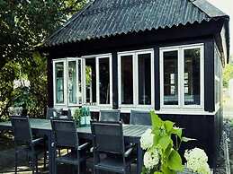 Splendid Cabin in Camping Resort
