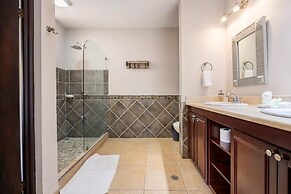 Jaco Beachfront Oasis Newly renovated