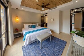 Jaco Beachfront Oasis Newly renovated