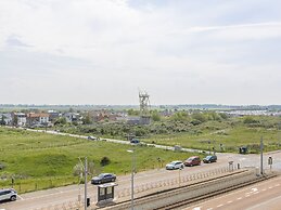 Amazing Apartment With Sea-views