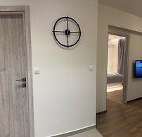 Be my guest-Your Urban Stay