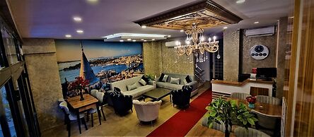 By Historyal Hotel Due