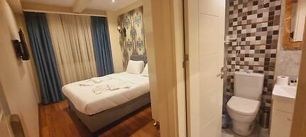 By Historyal Hotel Due