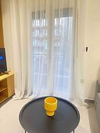 Luna-Your Urban Stay