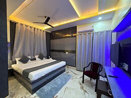 Kartikeya Home Stay