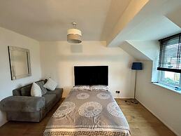 K Sweets Bromley Apartments