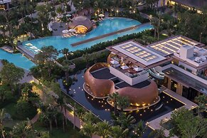 Kimpton Aqeos Hainan by IHG