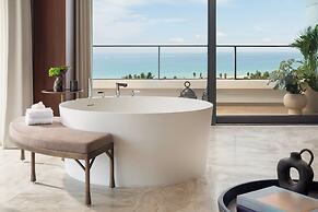 Kimpton Aqeos Hainan by IHG