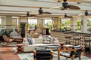 Kimpton Aqeos Hainan by IHG