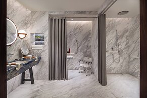 Kimpton Aqeos Hainan by IHG