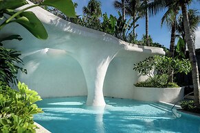 Kimpton Aqeos Hainan by IHG