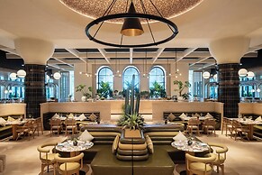 Kimpton Aqeos Hainan by IHG