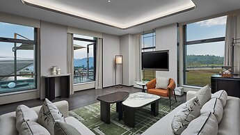 Hualuxe Chongqing Science Hall