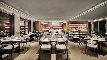 Hualuxe Chongqing Science Hall