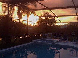 5 bed Private Lakeside Villa and South Facing Pool