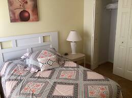 5 bed Private Lakeside Villa and South Facing Pool