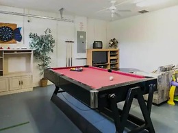 5 bed Private Lakeside Villa and South Facing Pool