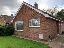 3-bed Bungalow Near Hayling Island Sailing Club