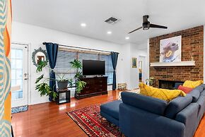 Warm Austin 3BR 2Bath Home Pet Friendly