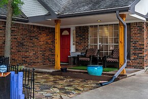 Warm Austin 3BR 2Bath Home Pet Friendly