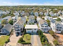 Beach Break Getaway in Virginia Beach