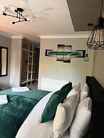 The Jacobean Hotel