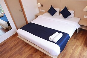 The Blue Jay Hostel | Dorms & Rooms