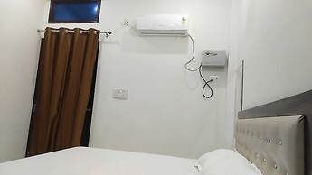 Bharat Raj Homestay By GRB