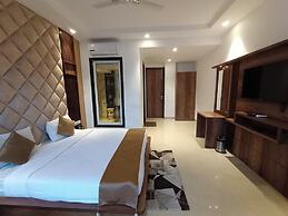 RR HOTEL BY SONACHI