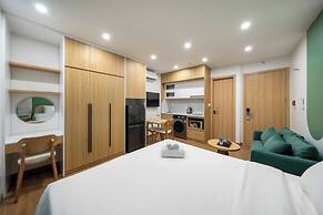 Moonlit Suites Hotel