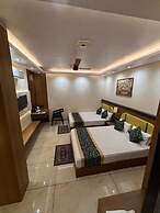 Hotel Shakuntla Palace