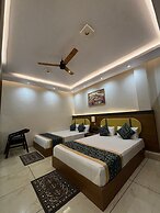 Hotel Shakuntla Palace