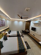 Hotel Shakuntla Palace