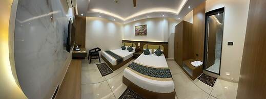 Hotel Shakuntla Palace